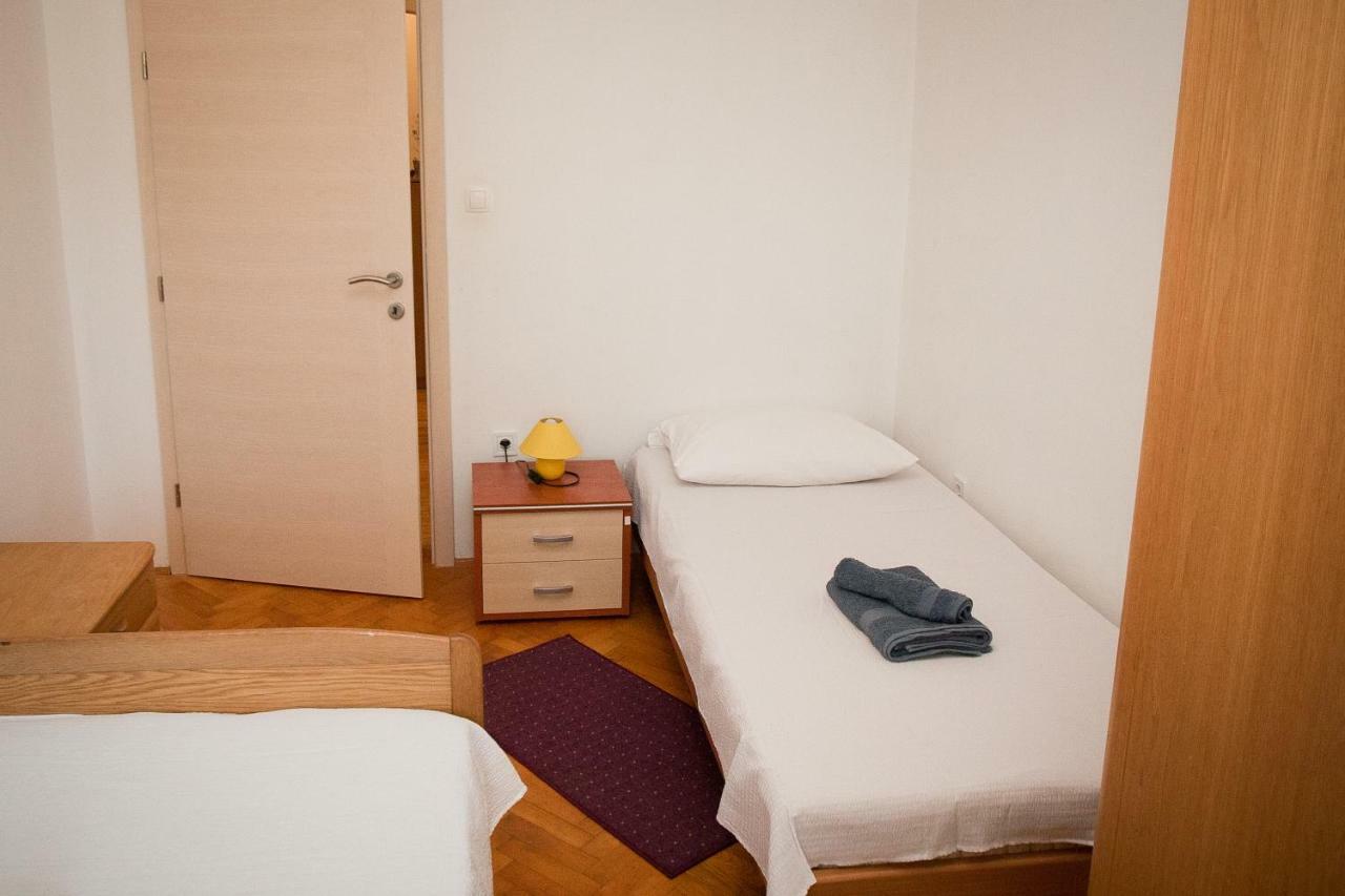 Apartman Ana Radovin Zewnętrze zdjęcie